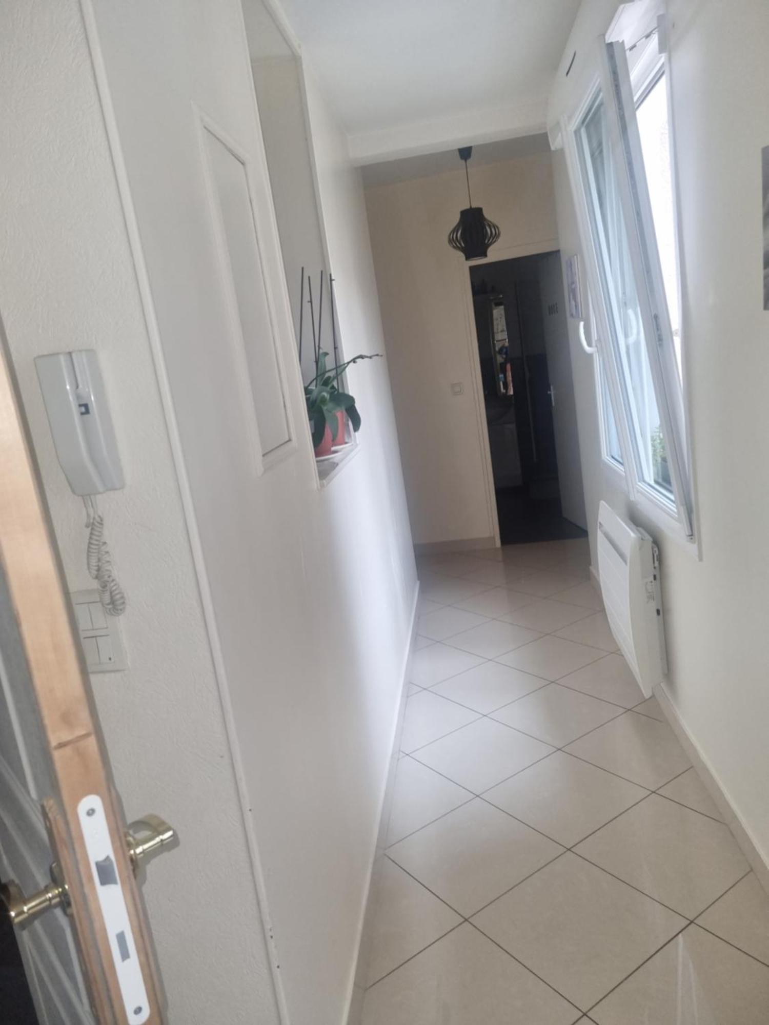 Gordana Hotel Reims Bilik gambar